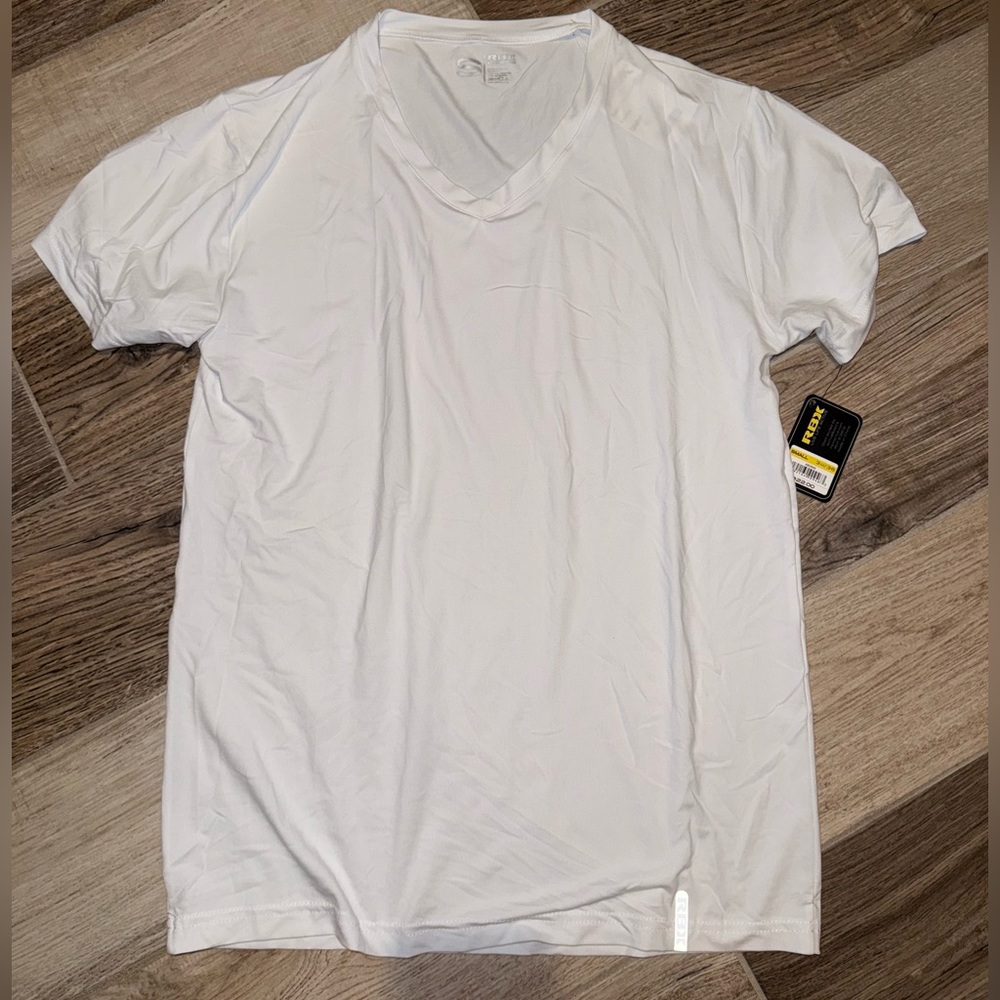 Men's White V-Neck T-Shirt RBX NWT small